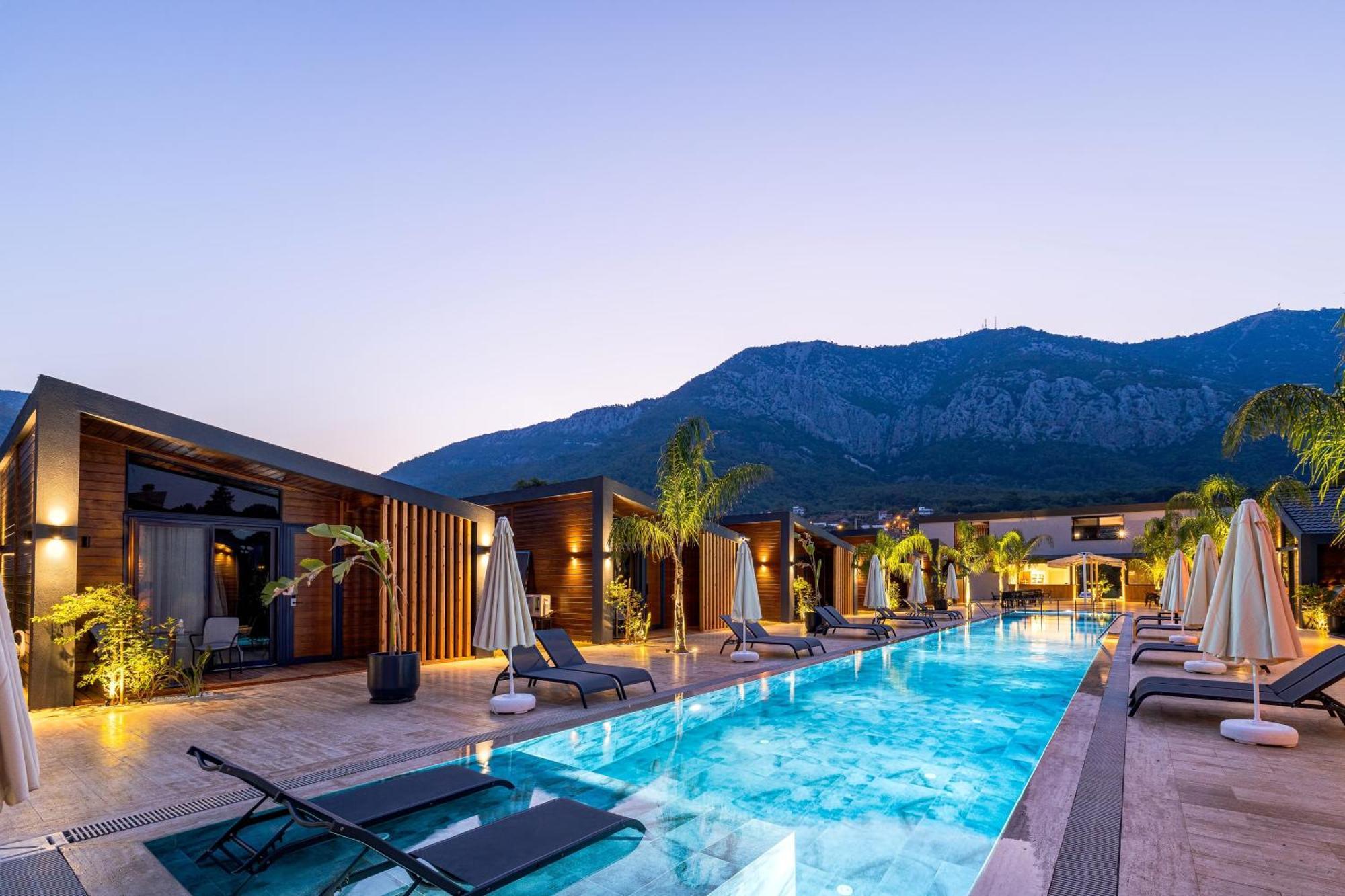Rota Kilidonia Karaoez Suites&Villas Bagian luar foto
