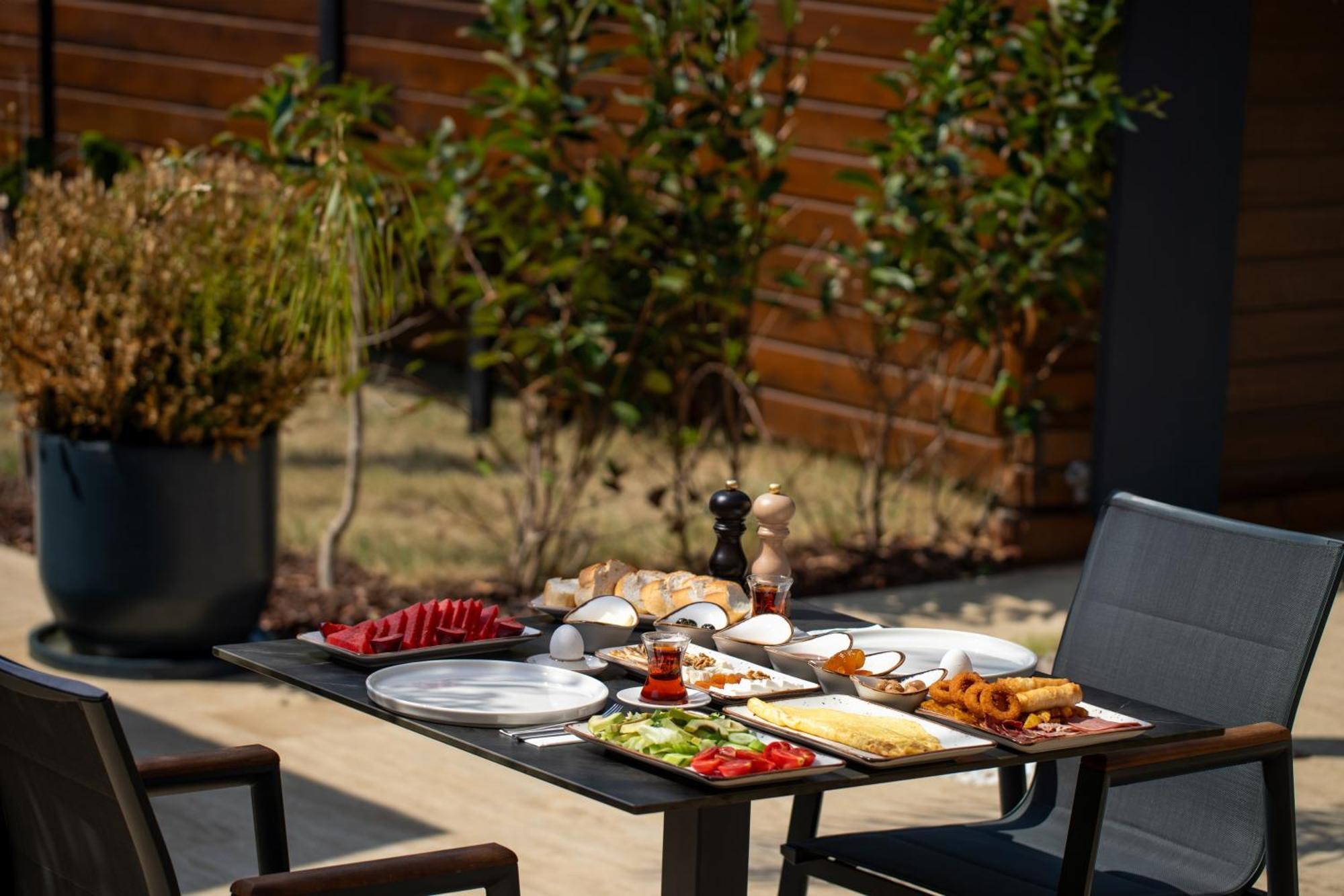 Rota Kilidonia Karaoez Suites&Villas Bagian luar foto